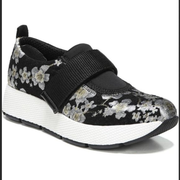 Franco Sarto Odella Slip-On Black Metallic Floral Comfort Sneaker Size 7.5 - Picture 1 of 9